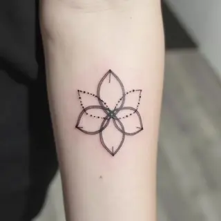 Tattoo Ideas for 3 Siblings: Meaningful Designs