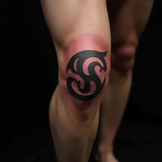 Knee Tattoos: Subtle Lettering Designs & Hidden Meaning